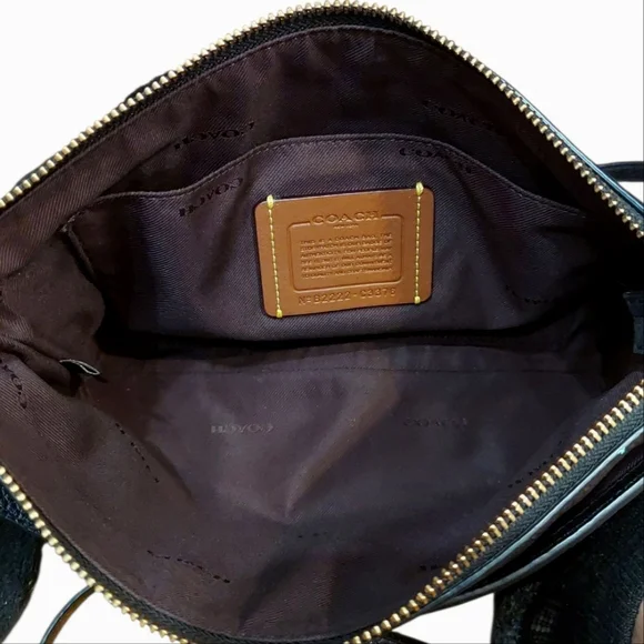 Coach Vintage Black Crossbody Bag - Picture 13 of 14